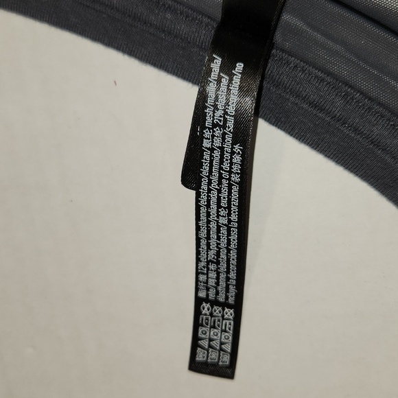 Victoria Sport Grey Long Sleeve Sheer Back Twist Front Cutout Crop Sports Top - Picture 9 of 13